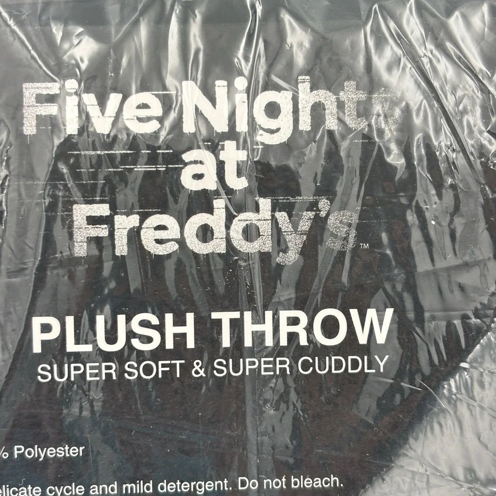 Bioworld Five Nights At Freddy's Plush Throw Blanket 48